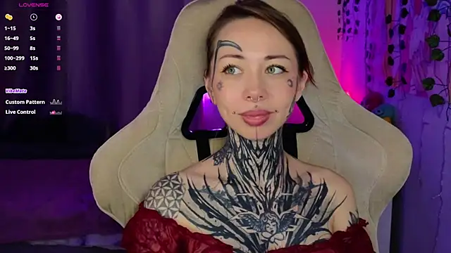 bunnykellyyy online show from 04.15.26