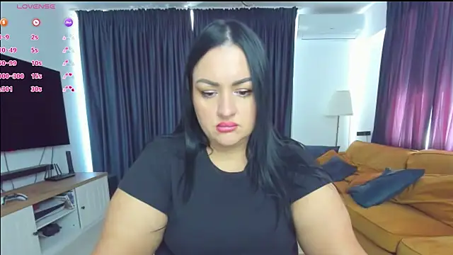 Snapshot of AliTemptress chatting on 09.18.25 AliTemptress online show from 09.18.25