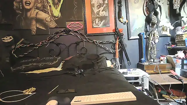 Splash Queen420 online show from 01.19.26