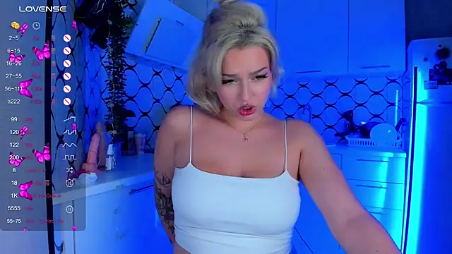 Candy Mur online show from 09.30.25