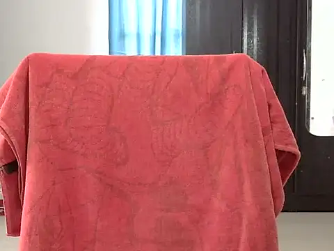 Snapshot of rekha_1508 chatting on 09.21.25 rekha 1508 online show from 09.21.25