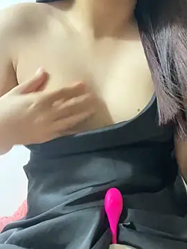 SiennaQueen18 online show from 10.02.25