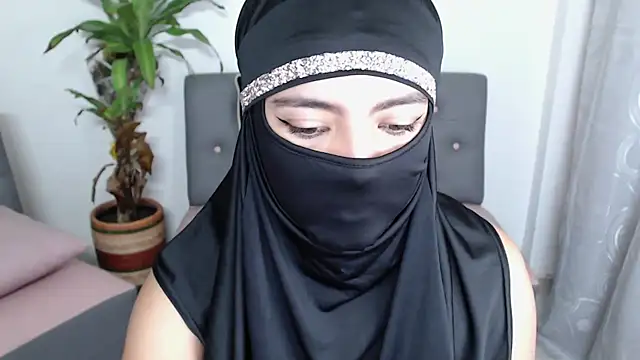 jade nassar online show from 10.06.25