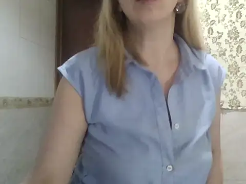 MiyaHottie online show from 11.10.25