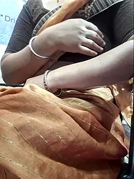 indianhotwife639 online show from 09.19.25