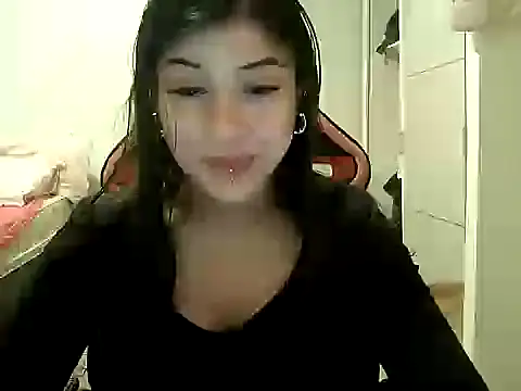 Becca B online show from 10.26.25