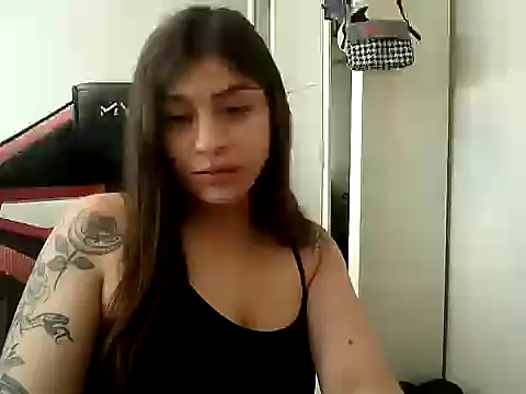 Becca B online show from 11.14.25