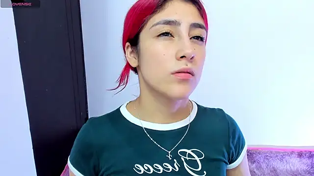 adahraa younng online show from 10.21.25