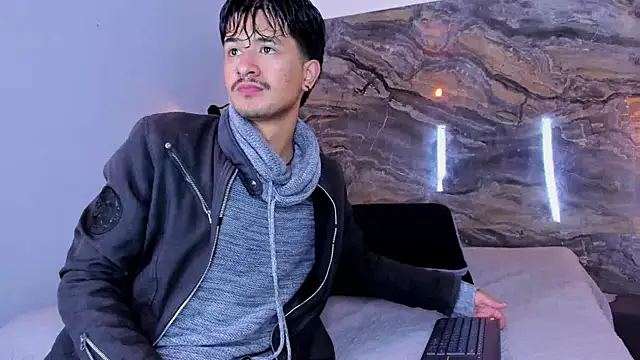 DimitriDeluxe online show from 09.15.25