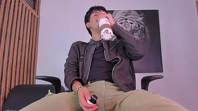 DimitriDeluxe online show from 10.09.25