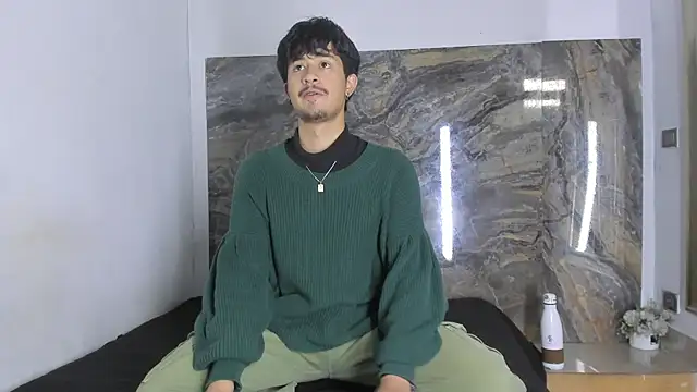 DimitriDeluxe online show from 10.12.25