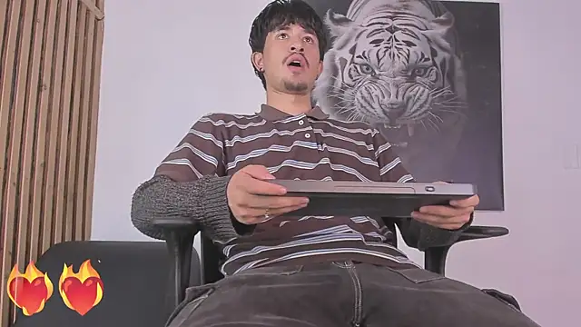 DimitriDeluxe online show from 10.18.25