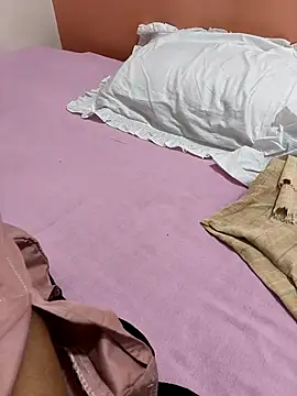 Snapshot of Shalu_G chatting on 09.12.25 Shalu G online show from 09.12.25