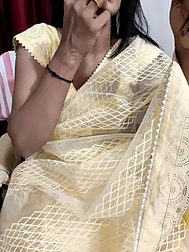 Snapshot of Shalu_G chatting on 09.15.25 Shalu G online show from 09.15.25