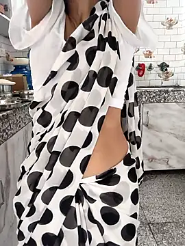 Snapshot of Shalu_G chatting on 02.10.26 Shalu G online show from 02.10.26