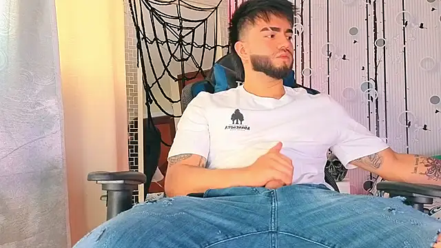 King Draven3 online show from 10.21.25