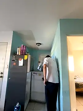 Snapshot of Alexitho25 chatting on 10.16.25 Alexitho25 online show from 10.16.25