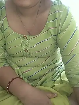 Diya-Sharmaa online show from 10.13.25