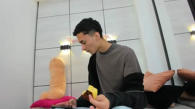 ritchie alameda online show from 09.22.25