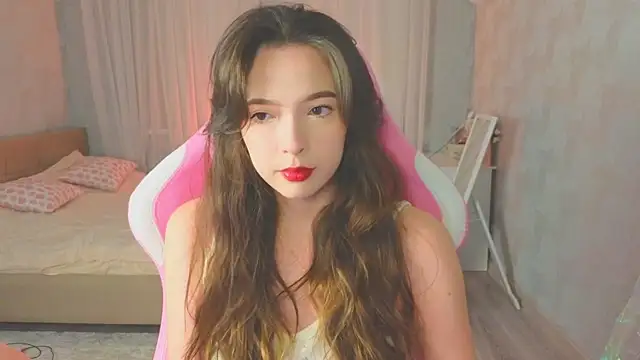 yuna sunshy online show from 10.09.25