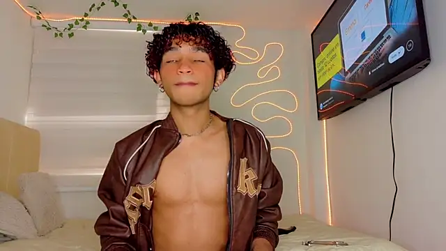 Aaron Wiinter online show from 09.20.25