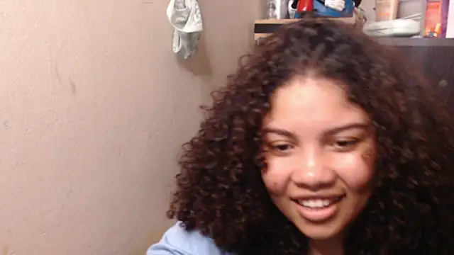 Snapshot of madelene chatting on 11.18.25 madelene online show from 11.18.25