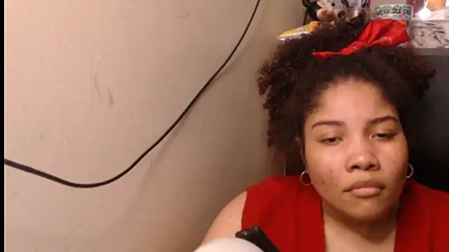 Snapshot of madelene chatting on 11.30.25 madelene online show from 11.30.25