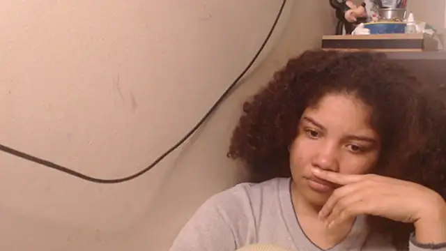 Snapshot of madelene chatting on 11.30.25 madelene online show from 11.30.25