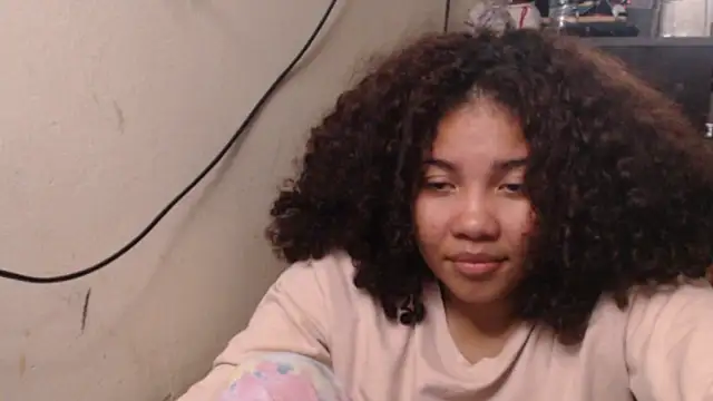 Snapshot of madelene chatting on 03.29.26 madelene online show from 03.29.26