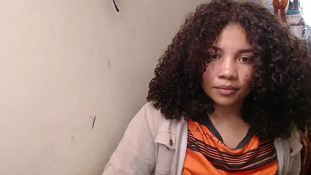 Snapshot of madelene chatting on 04.16.26 madelene online show from 04.16.26