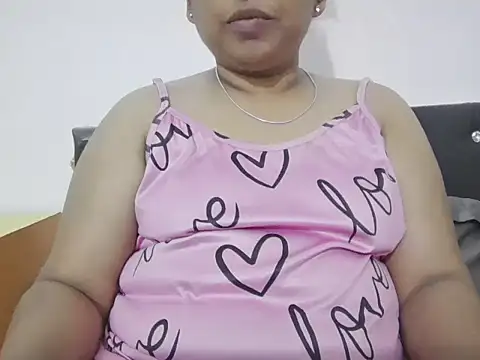Snapshot of Rushali_69 chatting on 09.26.25 Rushali 69 online show from 09.26.25