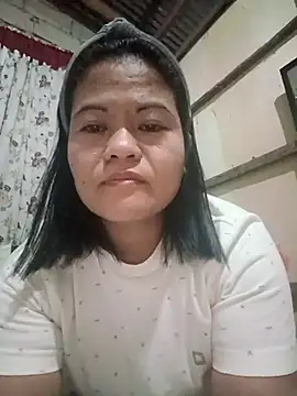 Snapshot of DignaRocero chatting on 10.01.25 DignaRocero online show from 10.01.25