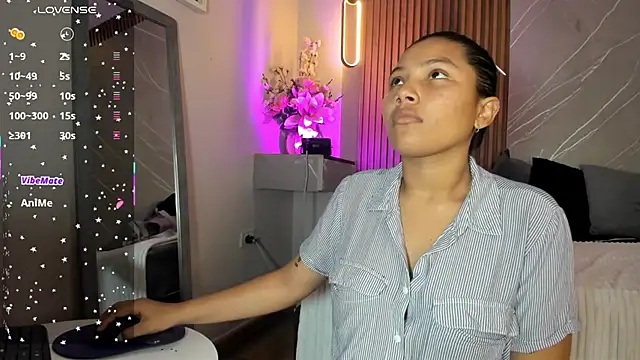 emma  rose1 online show from 10.12.25