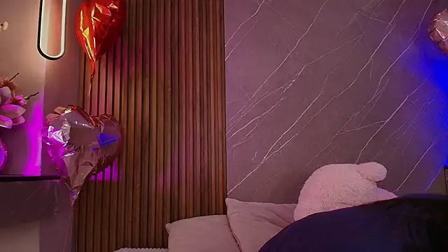 emma  rose1 online show from 04.07.26