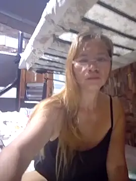 SexyHottMom online show from 10.05.25