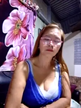 SexyHottMom online show from 11.03.25