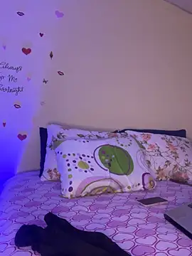 Snapshot of MiaRousexxx_ chatting on 10.01.25 MiaRousexxx online show from 10.01.25