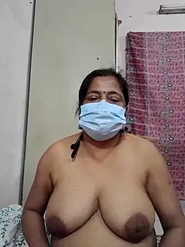 mature mimi online show from 04.18.26