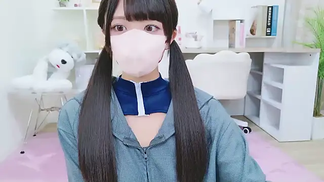 Snapshot of Reina_Fcup chatting on 09.19.25 Reina Fcup online show from 09.19.25