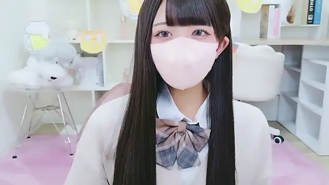 Snapshot of Reina_Fcup chatting on 09.27.25 Reina Fcup online show from 09.27.25