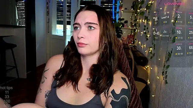 dorfmatratze   online show from 10.18.25