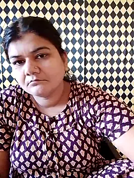 Meenu tiwari online show from 09.18.25