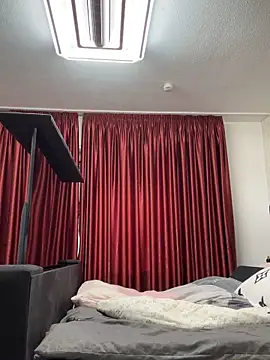 Emilia Mausi online show from 09.30.25