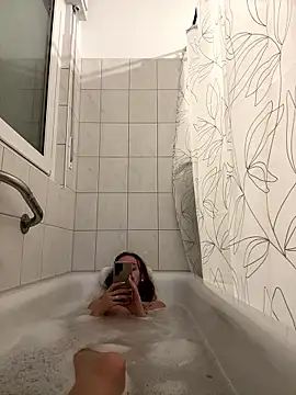 Emilia Mausi online show from 01.12.26