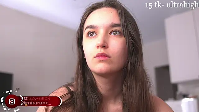 Snapshot of Mirarune chatting on 06.25.26 Mirarune online show from 06.25.26