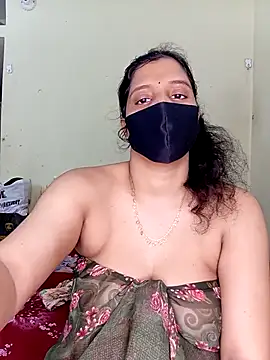 Rose-luckey online show from 11.16.25