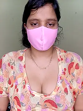 Rose-luckey online show from 04.17.26