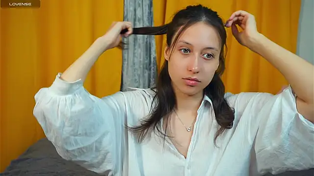 BeckyBurgh online show from 10.14.25