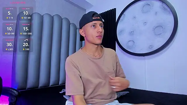  Leohot  online show from 01.10.26