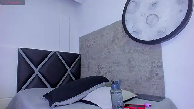  Leohot  online show from 03.05.26